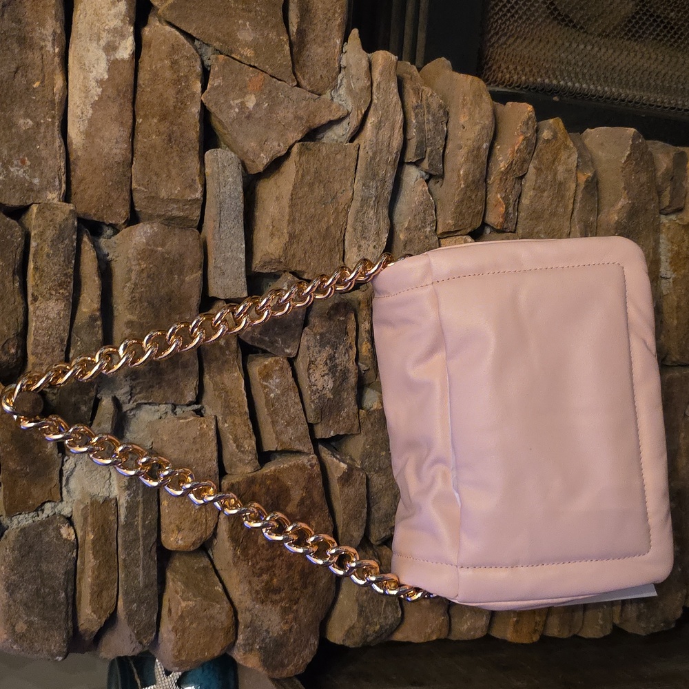 Marc Jacobs Cream and Gold Ruched Shoulder Bag - Picture 16 of 16
